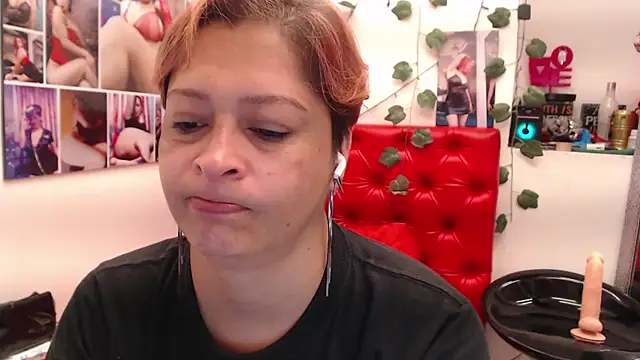 Snapshot of eva_twiss chatting on 28, 2, 2025 eva twiss online show from 28, 2, 2025