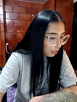 Snapshot of Raven__purple chatting on 23, 1, 2025 Raven purple online show from 23, 1, 2025