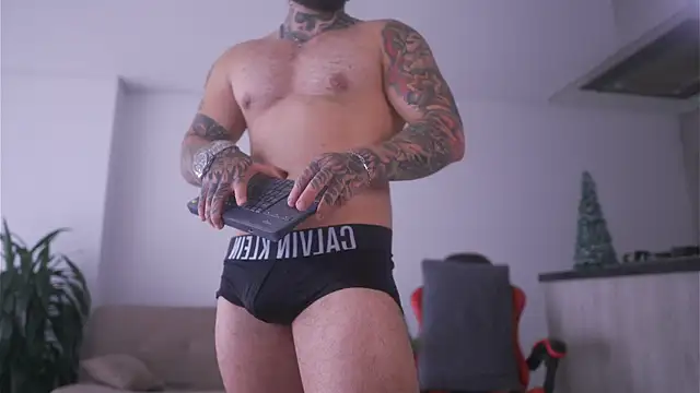 LeoSalvatore  online show from 20, 3, 2026