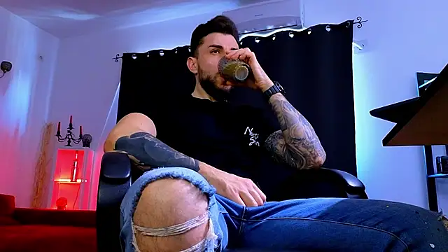 MightyAaron66 online show from 19, 2, 2026