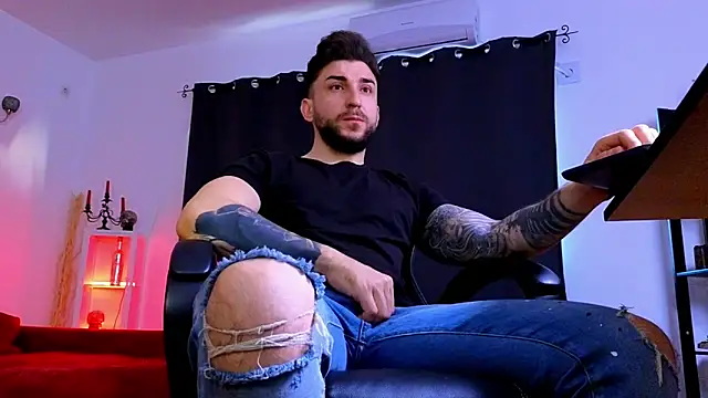 MightyAaron66 online show from 13, 4, 2026