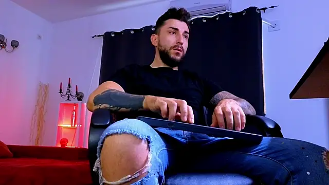 Snapshot of MightyAaron66 chatting on 30, 6, 2026 MightyAaron66 online show from 30, 6, 2026