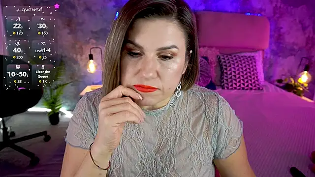 Snapshot of KiraRoxx chatting on 21, 2, 2026 KiraRoxx online show from 21, 2, 2026