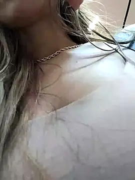 cuteluci  online show from 1, 1, 2025