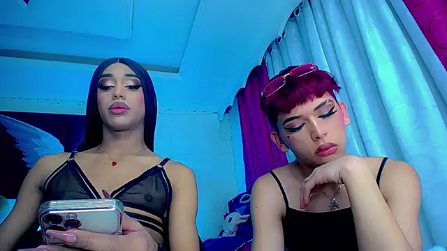 NahomiCamper online show from 8, 12, 2024