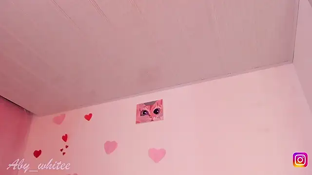 AbyWhitee online show from 30, 9, 2025