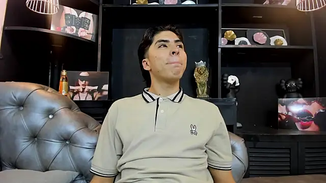 HeellBoy  online show from 30, 10, 2025