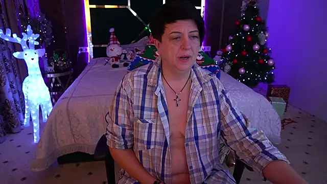 Snapshot of MilaSkyy chatting on 1, 1, 2025 MilaSkyy online show from 1, 1, 2025