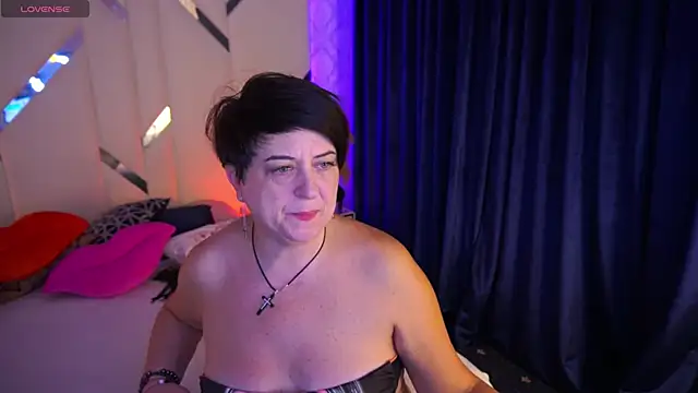 Snapshot of MilaSkyy chatting on 9, 2, 2025 MilaSkyy online show from 9, 2, 2025