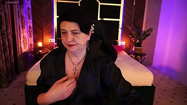 Snapshot of MilaSkyy chatting on 8, 3, 2025 MilaSkyy online show from 8, 3, 2025