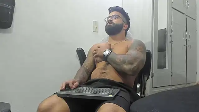 Lyon vach online show from 5, 2, 2025