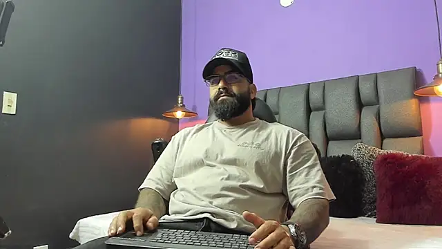 Lyon vach online show from 20, 9, 2025