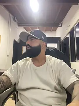 Snapshot of Lyon_vach chatting on 29, 5, 2026 Lyon vach online show from 29, 5, 2026