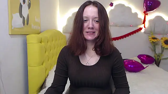 Snapshot of BarbaraStily chatting on 23, 2, 2025 BarbaraStily online show from 23, 2, 2025