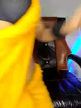 Black-Pearll online show from 30, 1, 2025