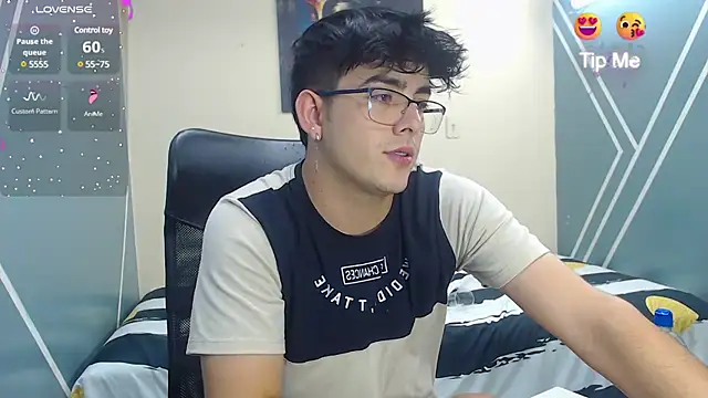 nolan twink1 online show from 8, 2, 2025