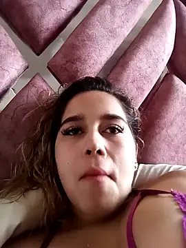LaurenWelly  online show from 27, 1, 2025