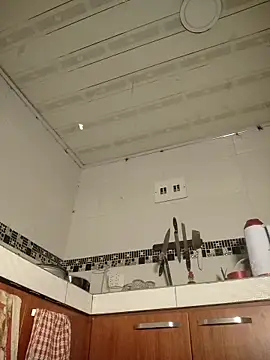 LaurenWelly  online show from 15, 4, 2026