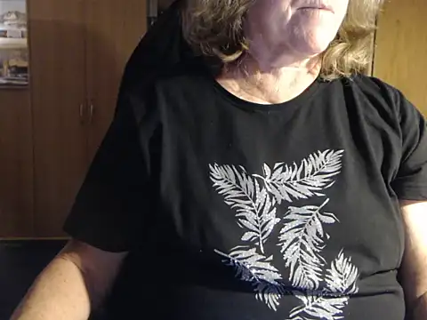 Snapshot of _sunshine__ chatting on 25, 12, 2024 sunshine online show from 25, 12, 2024