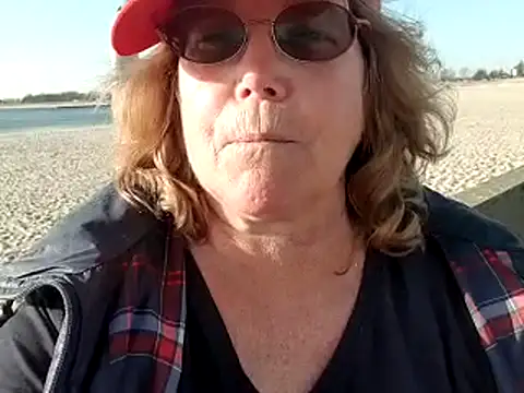 Snapshot of _sunshine__ chatting on 21, 3, 2025 sunshine online show from 21, 3, 2025