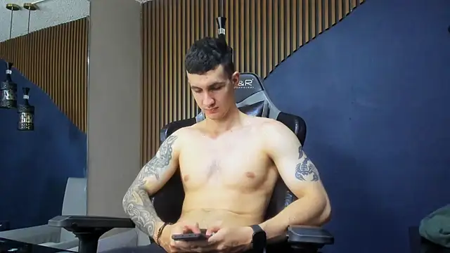 JacksonOlsenn online show from 9, 2, 2025