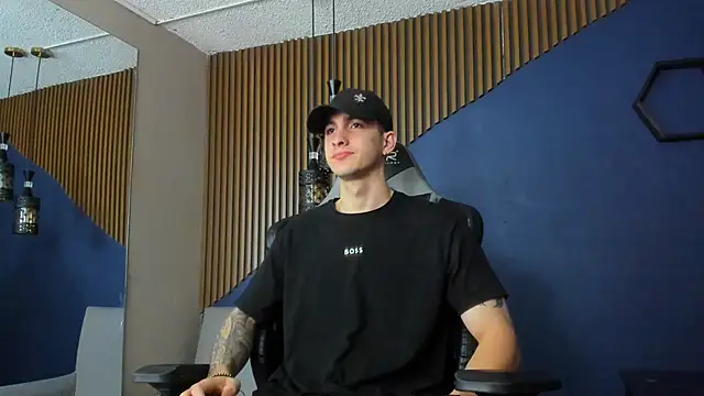 JacksonOlsenn online show from 10, 2, 2025