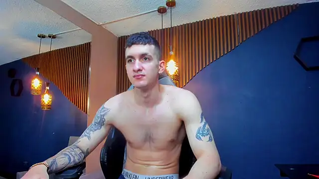 JacksonOlsenn online show from 10, 3, 2025