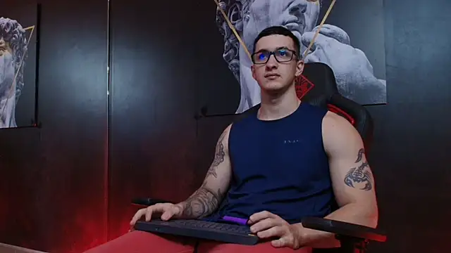 JacksonOlsenn online show from 6, 10, 2025