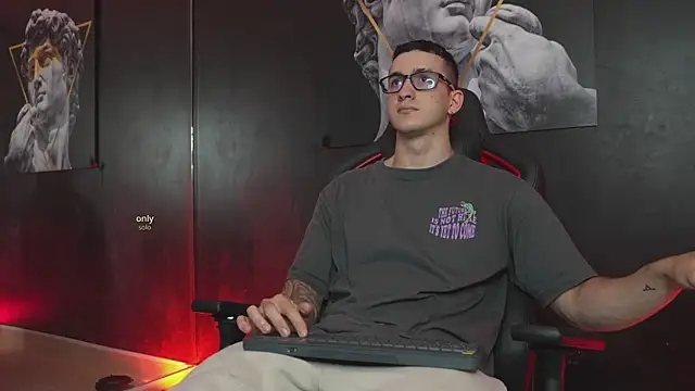 JacksonOlsenn online show from 7, 11, 2025