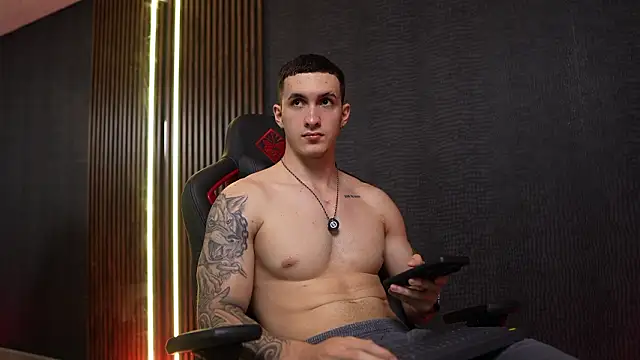 JacksonOlsenn online show from 13, 2, 2026