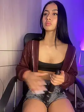 maddy bronw  online show from 18, 1, 2025