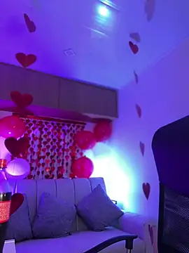 maddy bronw  online show from 6, 2, 2025