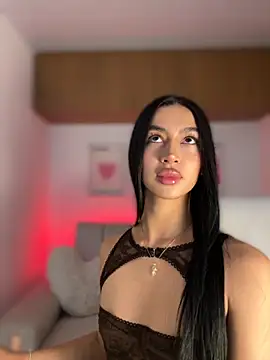 maddy bronw  online show from 16, 10, 2025