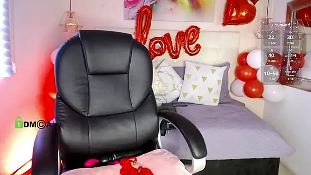 Cristal  adams online show from 11, 2, 2025