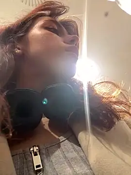 Snapshot of Lily__Belle chatting on 10, 12, 2024 Lily Belle online show from 10, 12, 2024