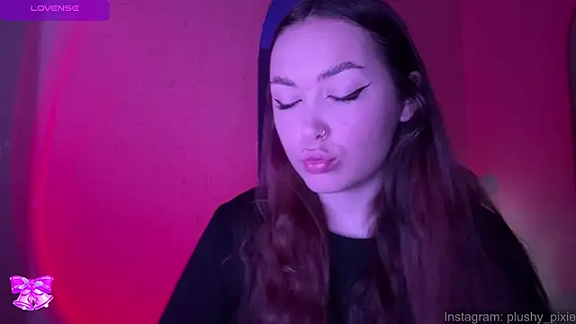 plushy pixie online show from 23, 12, 2024