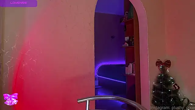 plushy pixie online show from 31, 12, 2024