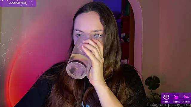 plushy pixie online show from 10, 1, 2025