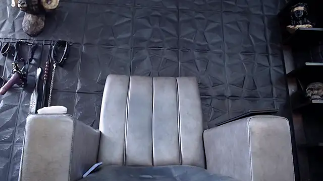 Snapshot of Agata_Darkness chatting on 6, 11, 2025 Agata Darkness online show from 6, 11, 2025