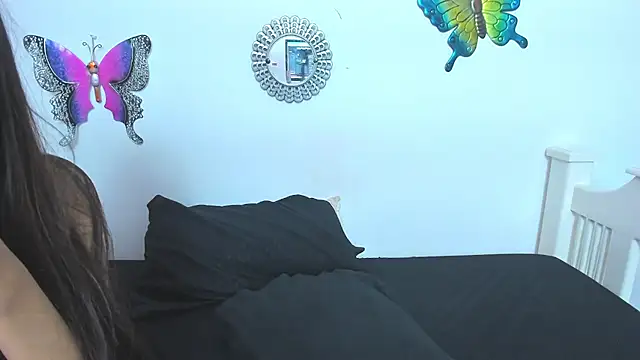 Kim Eli online show from 12, 12, 2024