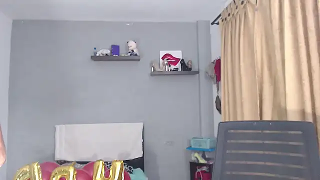 SusanLeroy online show from 19, 12, 2025