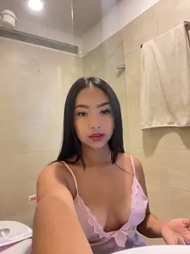 SOPHIACANDY19  online show from 11, 9, 2025