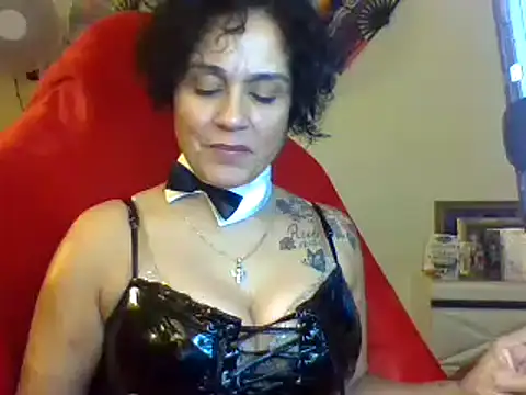 Snapshot of lachulalarubie chatting on 24, 12, 2024 lachulalarubie online show from 24, 12, 2024