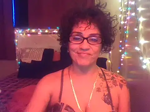 Snapshot of lachulalarubie chatting on 18, 1, 2025 lachulalarubie online show from 18, 1, 2025