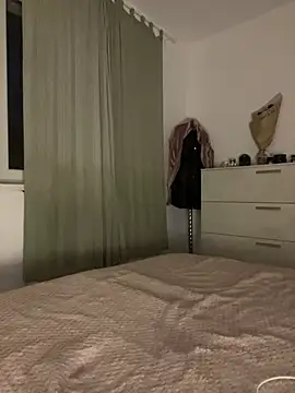 Snapshot of alexaandreea99 chatting on 15, 12, 2024 alexaandreea99 online show from 15, 12, 2024