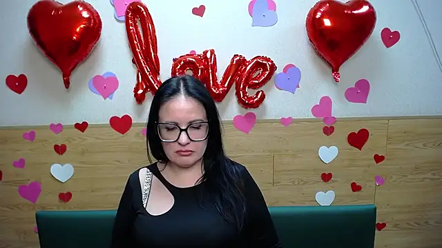 TayaBoret online show from 30, 1, 2025