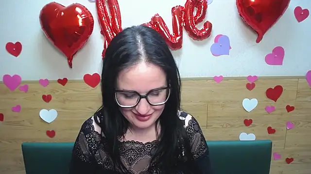 TayaBoret online show from 6, 2, 2025