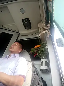 alexchir4 online show from 7, 11, 2025