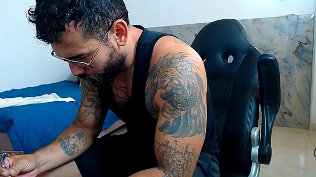 hanz col online show from 11, 11, 2025