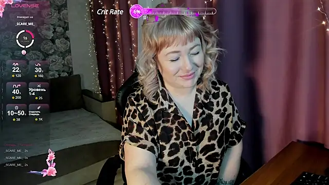 Snapshot of Victoria_Di chatting on 24, 12, 2024 Victoria Di online show from 24, 12, 2024